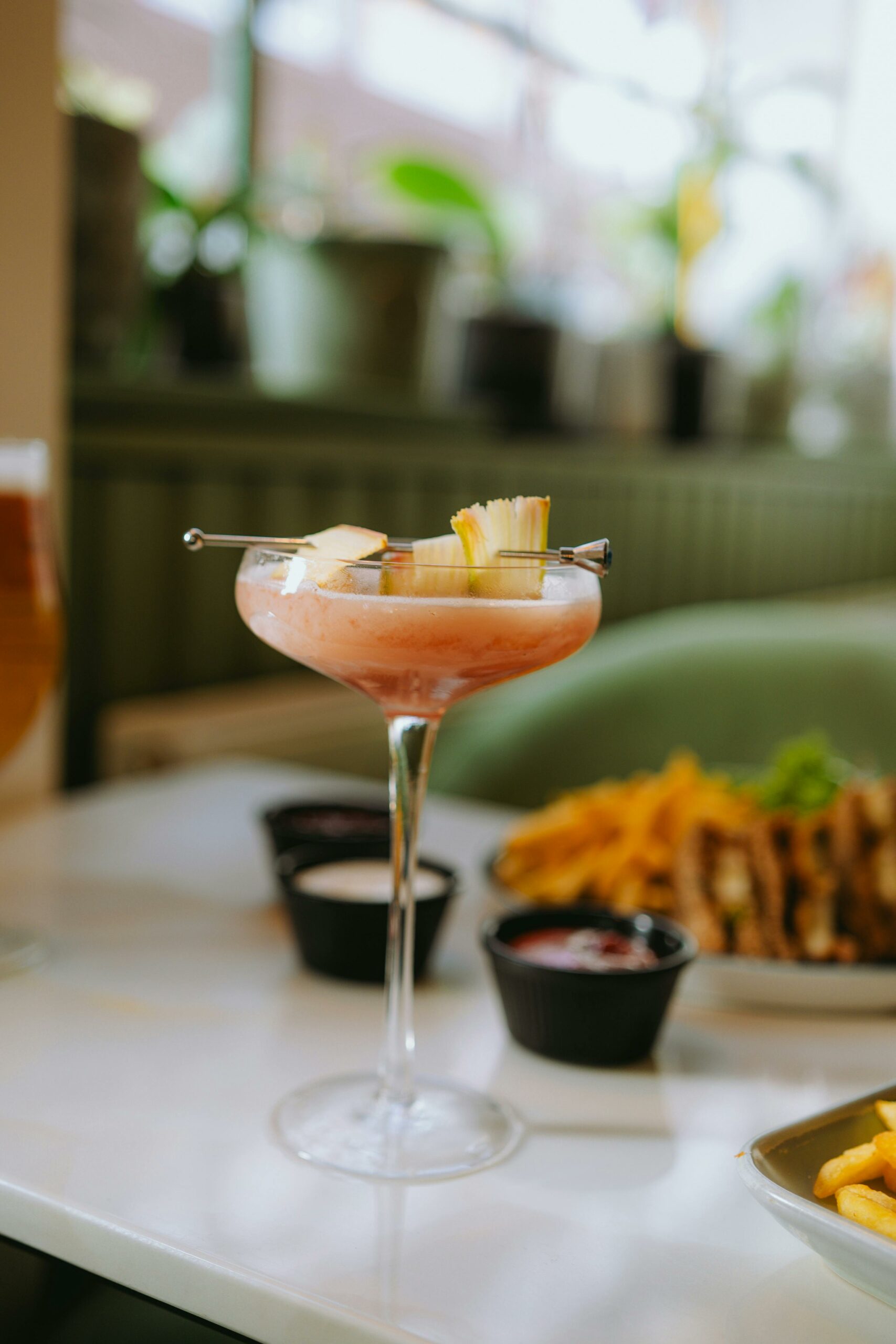 Hôtels-restaurants-bars-cafés-cocktails